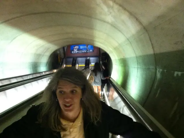 Strategies for Crafting a Compelling Elevator Speech