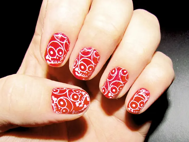 Accelerating Nail Growth: Domestic Tips, Dietary Factors, and Misconceptions