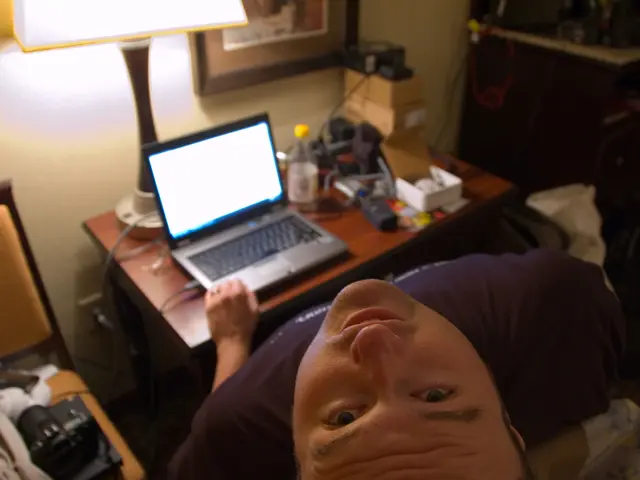 Strategies for Dealing with Underperforming Employees: Crucial Actions to Implement Immediately