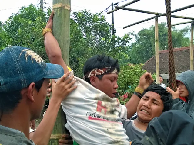 Guide for Crafting Performance Reviews that Foster Development (Inclusive of Illustrations &...