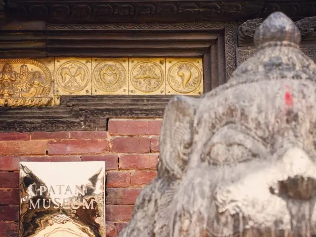 Strategies of Successful Business Leaders: Implementing Stoicism