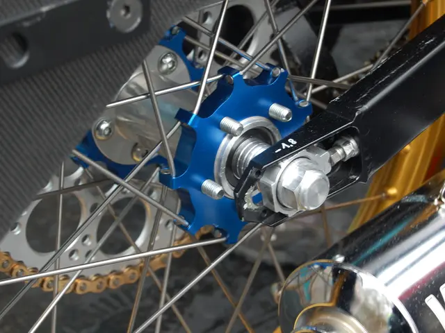 Seeking Solitude amidst Socializing? Nootropic Solutions for Mindful Reflection Exist