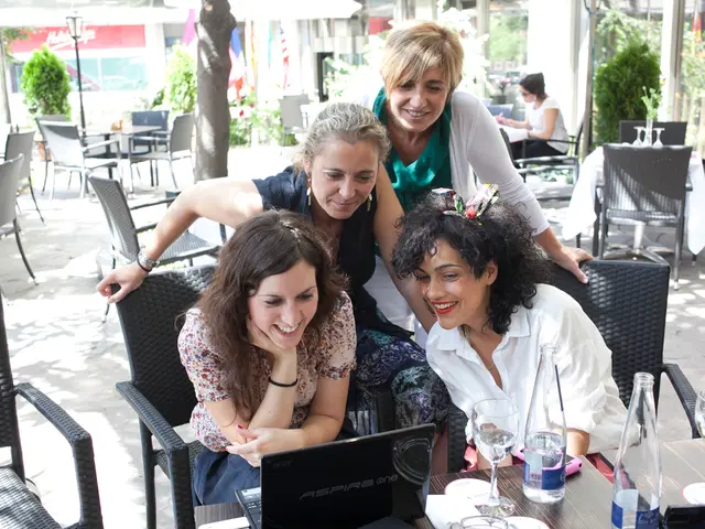 Overwhelmed UK adolescents seek guidance from social media influencers to excel in exams